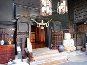 日の丸醸造 文蔵蔵 入口