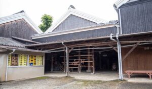 豊村酒造 槽倉（ふなぐら）