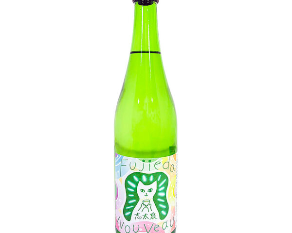 フジエダヌーヴォー 純米吟醸生原酒 720ml